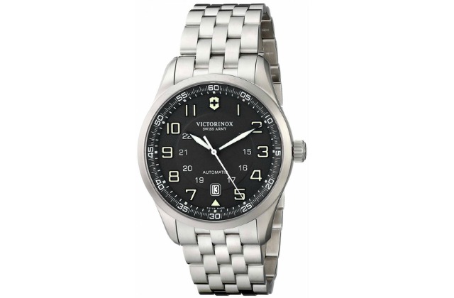 best_watches_under_1000_Victorinox_Men's_241508_AirBoss_Analog_Display_Swiss_Automatic_Watch
